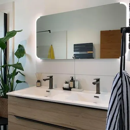 Jolie Recente 3 Chambres, 150 M De La Feriehus Châtelaillon-Plage