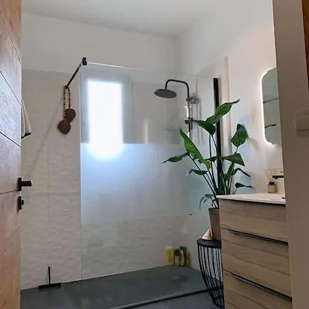 Jolie Recente 3 Chambres, 150 M De La Feriehus